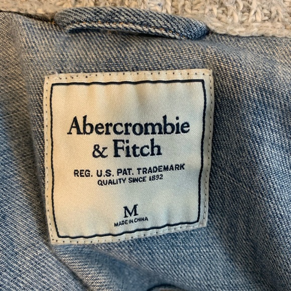 Jacket - Picture 3 of 3